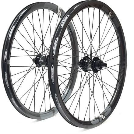 Paar wielen Excess EXE-3 CL Cruiser