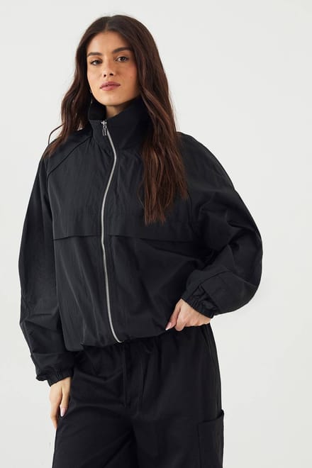 Dames DSGN Studio Nylon Ritssluiting Trechter Kraag Track Jacket | Zwart | Maat: Medium