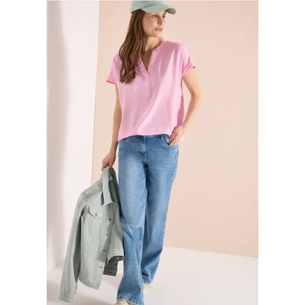 Blouse met korte mouwen en gespleten hals