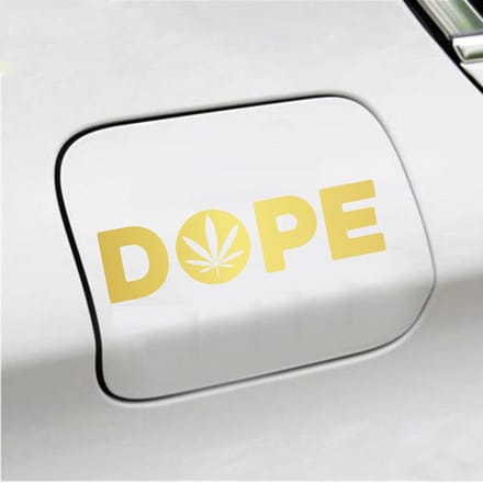 Bumpersticker - Dope - 4,5 X 17 - Goud