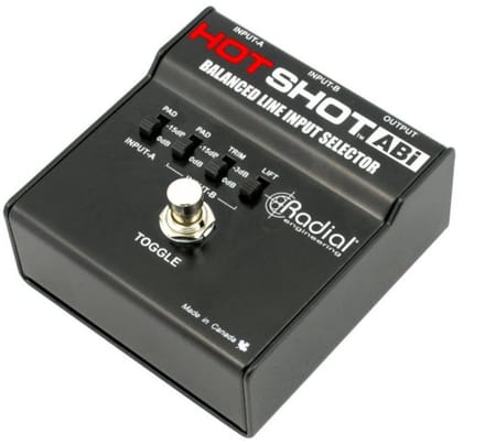 Radial HotShot ABi A/B footswitch selector 2 XLR in - 1 out
