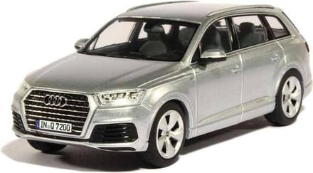 Audi Q7 - 1:43 - Spark