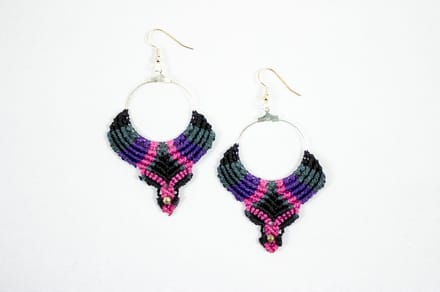 Macramé Oorhangers - Zwart/Grijs/Paars/Roze - Handgemaakt van Duurzaam Waxed Polyester - Model H01
