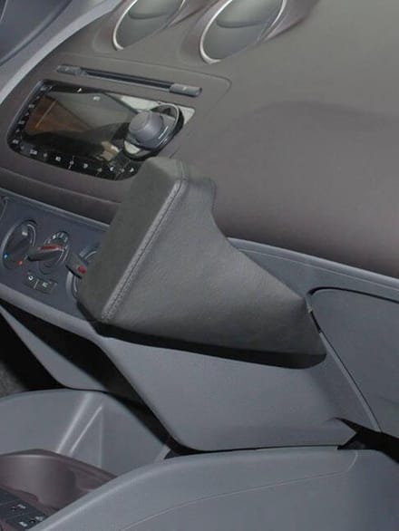 Kuda Console Seat Ibiza 2008-