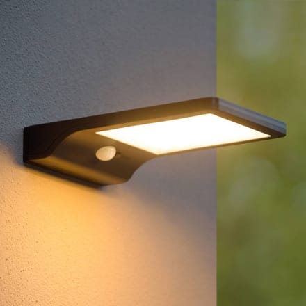 Lucide BASIC - Wandlamp - Zonne-energie - LED - 1x3W 2700K - IP44 - Beweging & dag/nacht sensor - Zwart