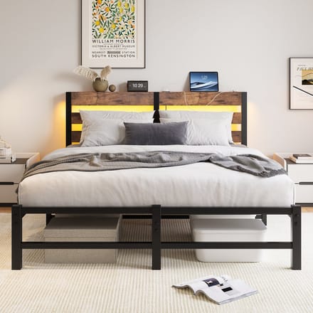 Bedframe - 140x200 cm - LED Verlichting en USB - Opbergruimte onder Bed - Metaal