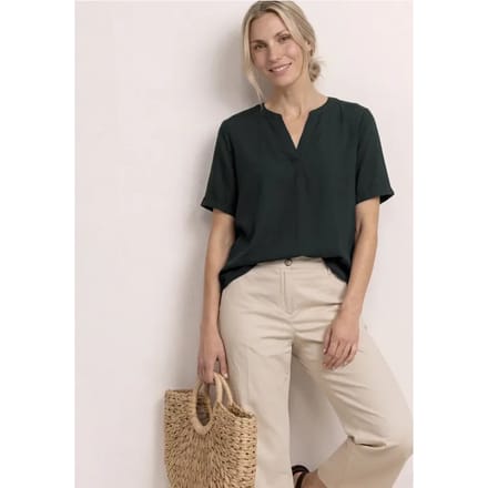Blouseshirt in effen kleur met gespleten hals