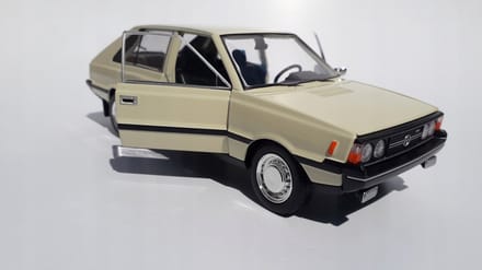 Fso pollez 1500 Mr'78 MODEL AUTO 1:24 - WORDEN VERSCHORT