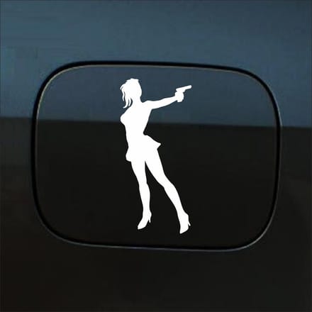 Bumpersticker - Vrouw Met Geweer - 8 X 16 - Wit