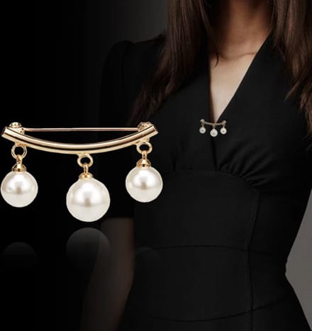 Vestsluiting - vestclip dames -vestsluiting dames - Pearl Moon- vestsluiting vestclip - sjaalspeld - vestspeld - vestklem