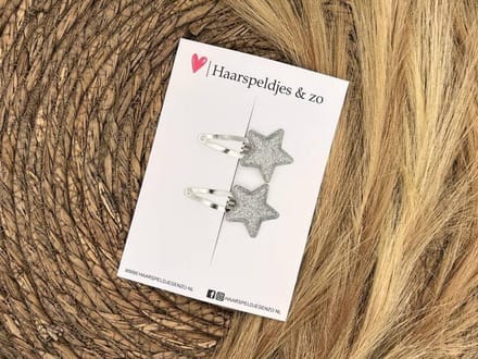 Haarspeldje ‘Stars’ - ster – sterretje - glitters - zilver - kerst – feestdagen — 5 cm