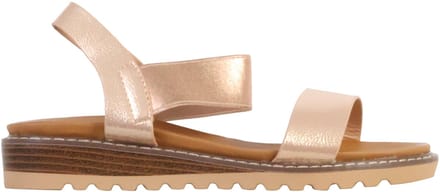 Sandalen om aan te trekken