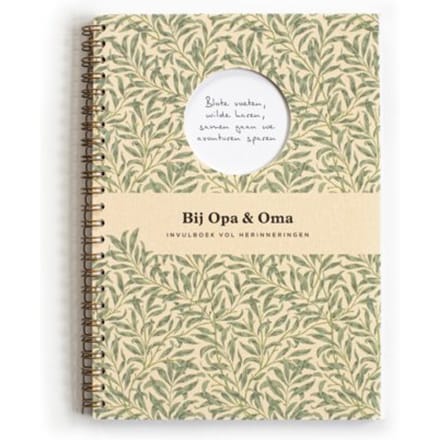 Bij Opa En Oma - Invulboek Vol Herinneringen