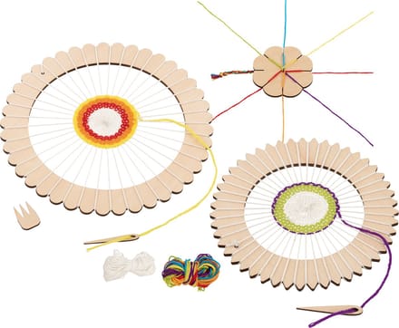 GOKI Weefgetouw Set - Met 7 Kleuren Wol - 8 Herbruikbare Pagina's - Hout - 6 Jaar