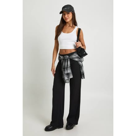 boohoo Dames Basic Rib Broek met rechte pijpen | Zwart | Maat: 38