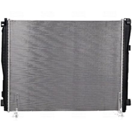 Radiator NISSENS 606783
