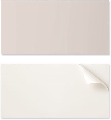 Zelfklevend decoratief element van vinyl voor thuis, 120x60 cm, lichtbeige kleur.