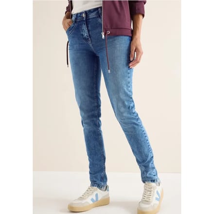 Slim Fit jeans