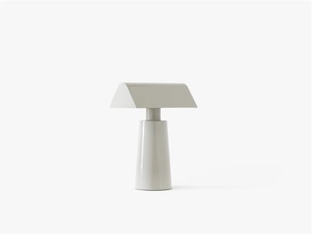&Tradition Matteo Fogale Caret MF1 tafellamp silk grey