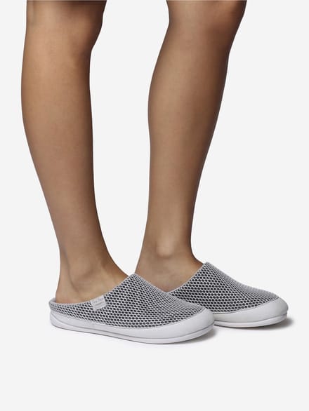 Damespantoffel in mesh-stijl | MINA-GC