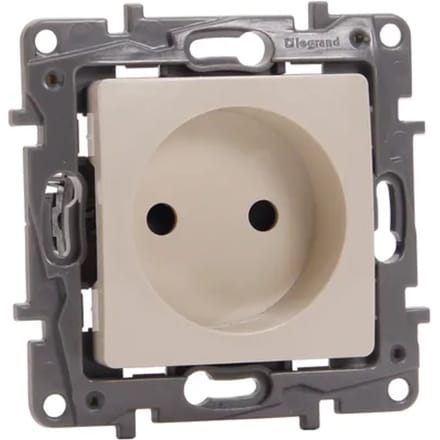 Legrand Stopcontact Niloé Inbouw Zonder Randaarde Crème
