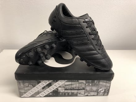 Quick volledig leren voetbalschoen maat 42