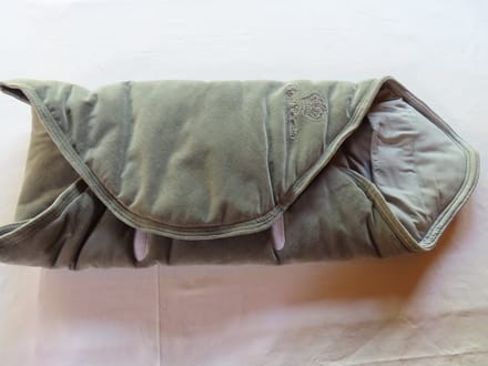 Wikkeldeken - Velour - Grijst - 70x70 cm - Pas in autostoel