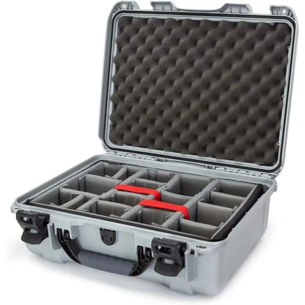 Nanuk 930 Case w/padded divider - Silver