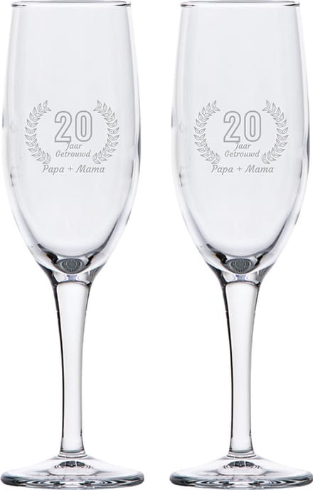 Gegraveerde set champagneglazen 16,5cl Papa + Mama 20 jaar getrouwd