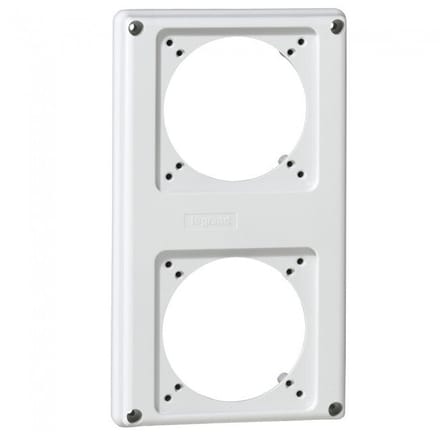 Legrand P17 Tempra Toebehuizing. CEE-stekkers/contactdozen - 057713