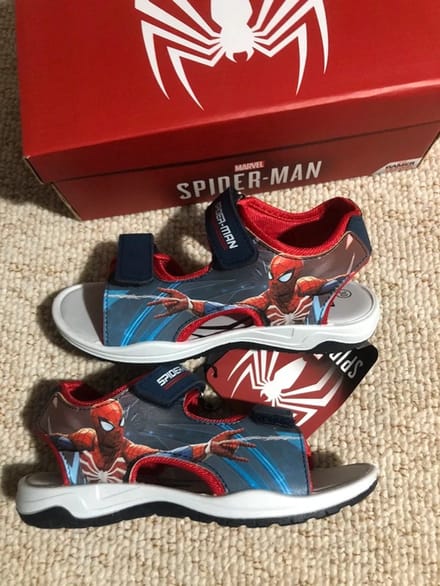 Spiderman sandalen - schoenen - Marvel - open schoen - sneakers - zomerschoen - klittenband - maat 29