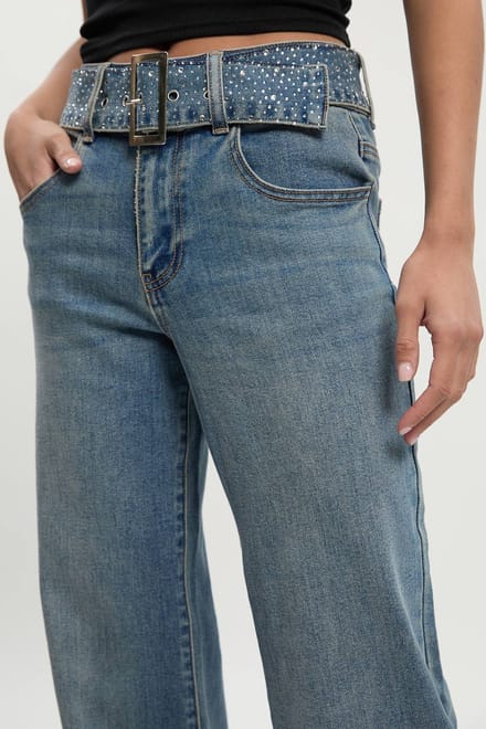 boohoo Dames Versierde riem, hoge taille, wijde pijp jeans | Medium Gebleekt | Maat: 42