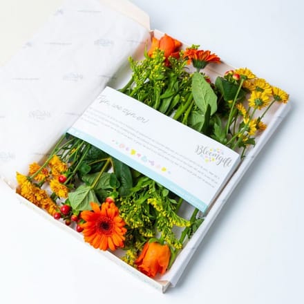 BloomKado | Oranje Brievenbus Bloemen | Uniek cadeau
