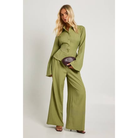 boohoo Dames Getextureerd shirt met strik en broek set | Olijf | Maat: 44
