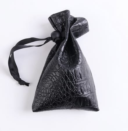 Lapi Toys - Dungeons and Dragons dice bag - DnD dice bag - D&D storage bag - Dice pouch - Polydice bag - Kunstleer - Zwart
