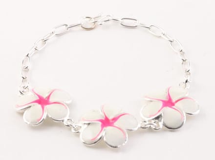 Zilveren schakelarmband met witte emaille bloemen