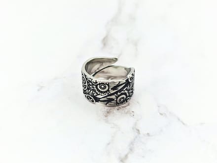 Mei's - Viking Shadow Ravens - ring heren - raaf - RVS zilver - ringmaat 61 mm