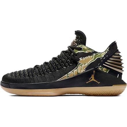 Jordan XXXII Low Camo GS AA1257-021 38