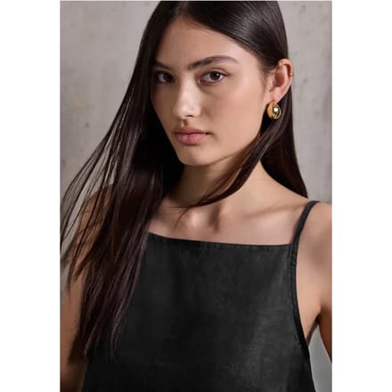 Blousetop met knoopdetail