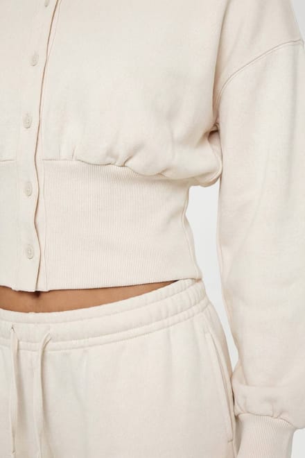 boohoo Dames Trainingsset Met Korte Broek En Sweatshirt Met Getailleerde Taille En Knoopsluiting | Creme | Maat: Medium