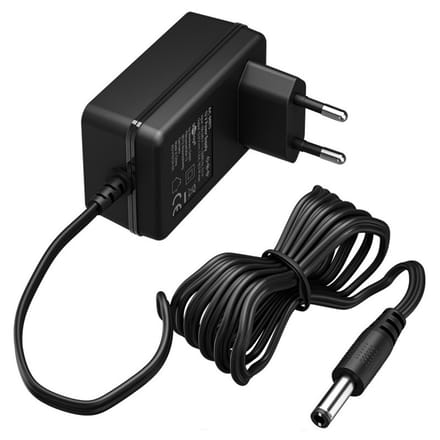 Goobay 12 V voeding 18 W 1,5 A met DC-stekker 5,5 x 2,5 mm, 1,8 m kabel, energiezuinig met laag stand-byverbruik, wereldwijd bruikbaar