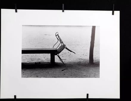 Poster - Tilted Chair - Eva Rubinstein - Zwart/Wit - Jaren 80 - 45x61 cm