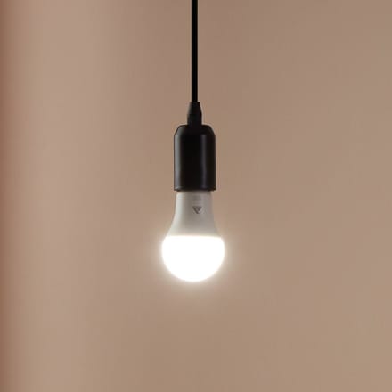 EGLO connect.z Smart LED Lamp - E14 - Ø 4,5 cm - Instelbaar RGB & wit licht - Dimbaar - Zigbee