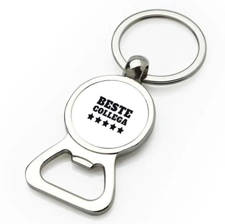 Akyol - beste collega flesopener - Beste collega - teamgenoot - cadeau - 9 bij 3 cm