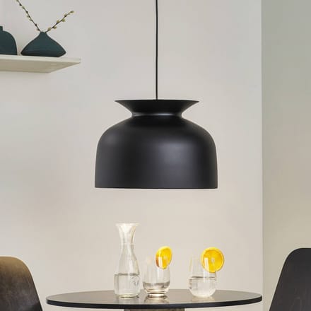 GUBI Round Hanglamp Houtskool Zwart Groot