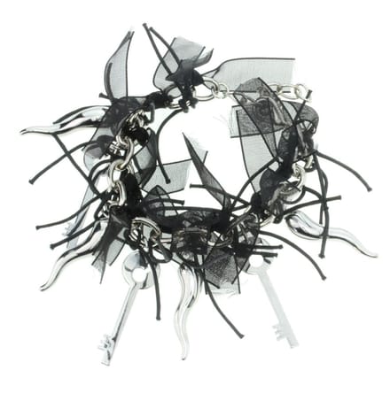 Behave - armband sleutelhangers zwart - opvallend en rebels - dames