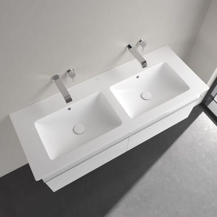 Villeroy & Boch Venticello cabinet double washbasin 130 x 50 cm without tap hole 4111DJ01