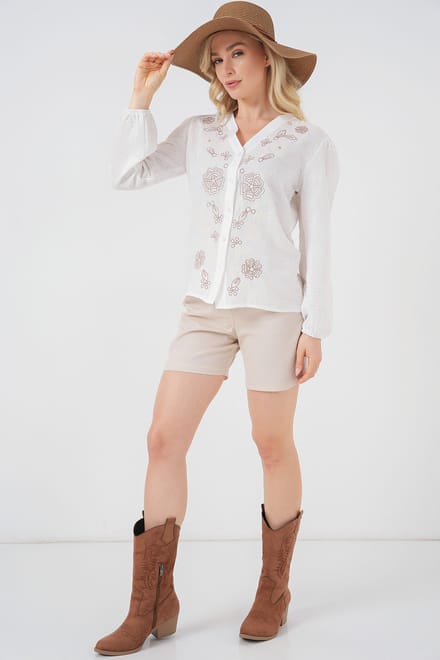 Geborduurde V-hals Knop Blouse