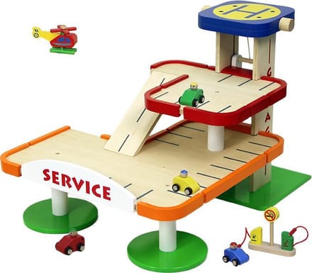 Primi Passi - Wooden Parking Garage