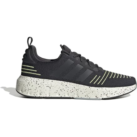 Trainers adidas Swift